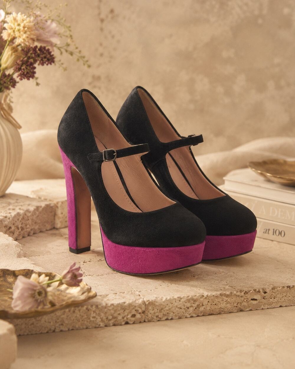 VINCE CAMUTO Black and Purple Suede Mary Jane Platform Pump Heel Size 6